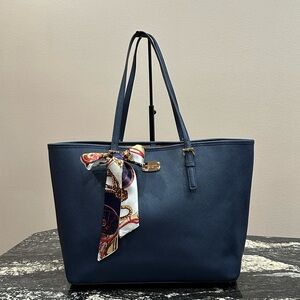 Michael Kors 💙 Navy Blue Tote with Scarf Accent